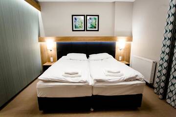 Фото номера Стандартный одноместный номер с балконом Отель Bulwary Hotel&amp;Biznes г. Мелец 7